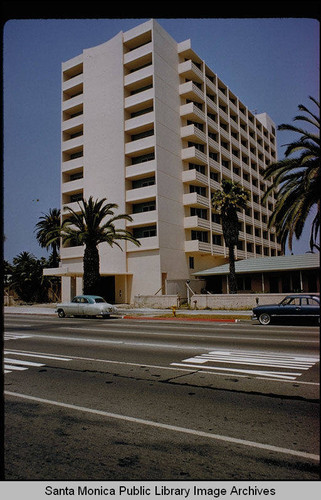 Apartments, Ocean Avenue, Santa Monica, Calif