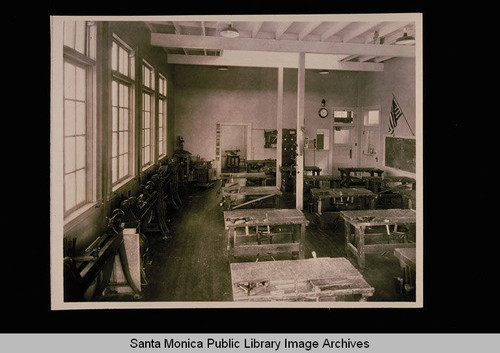 Interior of the Lincoln Junior High School shop, Santa Monica, Calif