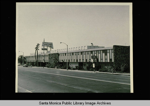 Surf Rider Inn, 1700 Ocean Avenue, Santa Monica, Calif