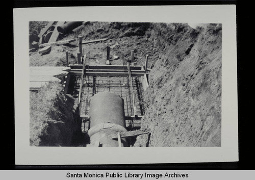 Excavation of the sewage pump plant across from the Santa Monica Pier on April 7, 1948