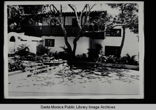 Architect John Byers house, 2034 La Mesa Drive, Santa Monica, Calif