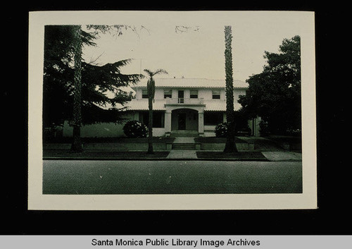 517 Palisades Avenue (Lot 32, Block D) Santa Monica, Calif. owned by Marvin and Alice Mack