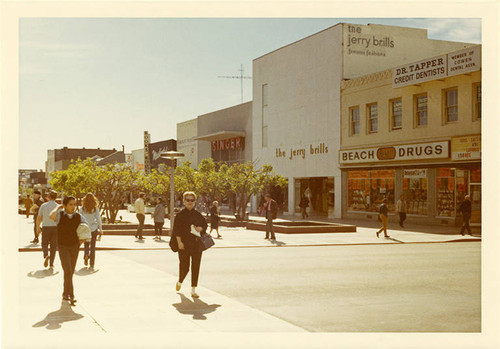 West side of Third Street Mall (1400 block) looking south from Santa Monica Blvd. on February 14, 1970. Jerry Brills, Dr. Tapper, and Beach Drugs can be seen