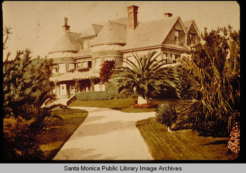 Miramar, home of Santa Monica founder Senator John P. Jones, on Ocean Avenue