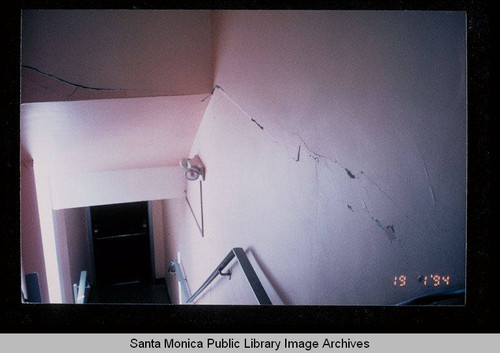 Northridge earthquake damage, Santa Monica Public Library, Main Library, January 17, 1994