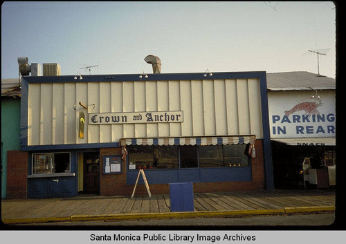 Crown and Anchor on the Santa Monica Pier in November 1985