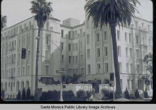 Charmont Apartments 330 California Avenue, Santa Monica, Calif