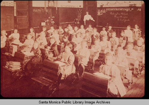 Washington School First Grade classroom, May 9, 1906, Santa Monica, Calif