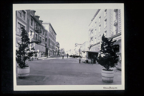 View northeast on Pier Avenue from the Promenade (Ocean Park Redevelopment Project)