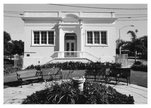 Ocean Park Branch Library, 2601 Main Street, Santa Monica, Calif., November 2010