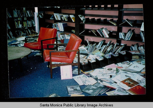 Northridge earthquake, Santa Monica Public Library, Main Library, first floor stacks, January 17, 1994