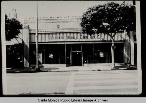 Pacific Rug and Carpet, 1330 Fourth Street, Santa Monica, Calif