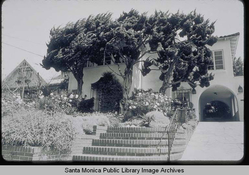 Merle Norman House, 2523 Third Street, Ocean Park, Santa Monica, Calif