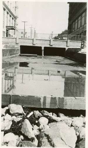 Storm drain by the Del Mar Club, Santa Monica, Calif., March 26, 1937