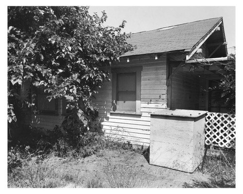 Residence at 1950 High Place facing northwest, Santa Monica, Calif., July 2009