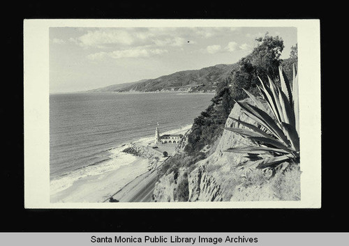 Santa Monica Bay looking north from Santa Monica Canyon to the lighthouse