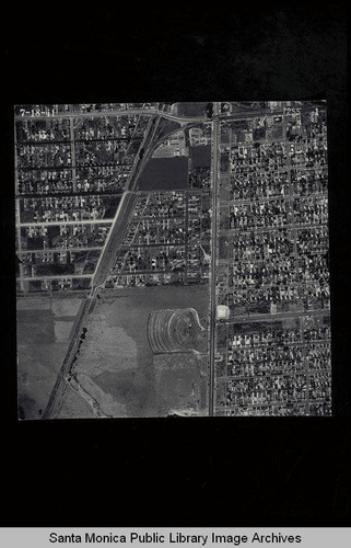 Aerial Survey of the City of Santa Monica west to southeast from Pico Blvd. to Centinela over Clover Field Scale 1:480 ft (Job #7255-1) flown July 18, 1941