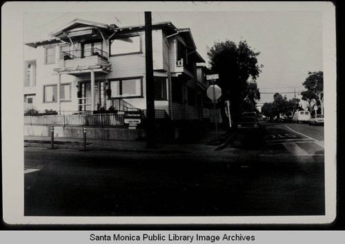 2653 Fourth Street or 401 Hill Street in the Third Street Historic District, Santa Monica, Calif