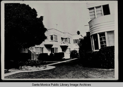 Fitzgerald Voss Apartments, 947-953 Eleventh Street, Santa Monica, Calif