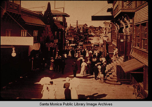 Pier Avenue looking east from the Casino Cafe, Santa Monica, Calif