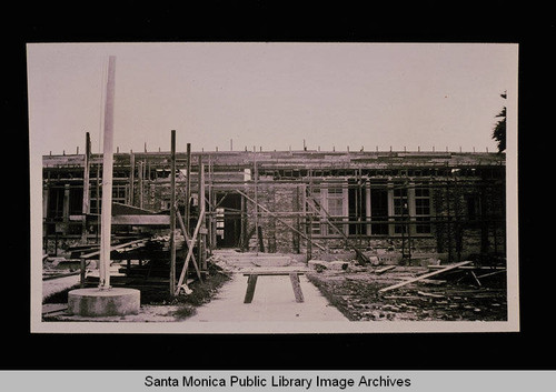 Franklin School during reconstruction on Montana Avenue and Twenty-Fourth Street, Santa Monica, Calif