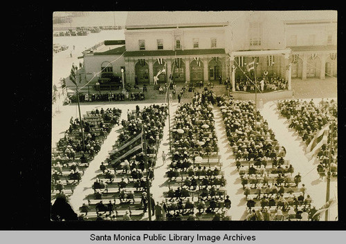 Outdoor concert at the Auditorium in Ocean Park, Santa Monica, Calif