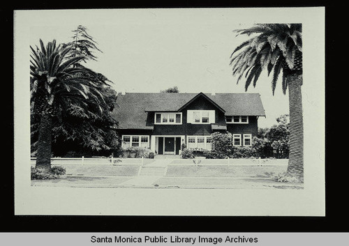 435 Georgina Avenue (Lot 22, Block J) Santa Monica, Calif., owned by Clinton and Margaret Sundberg