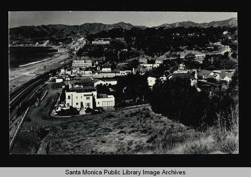 Mouth of Santa Monica Canyon and the Huntington Palisades