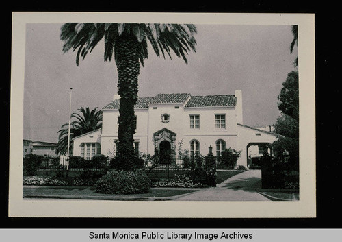 205 Georgina Avenue (Lot 17 and 18, Block K) Santa Monica, Calif. owned by Joseph and Grace Beebe