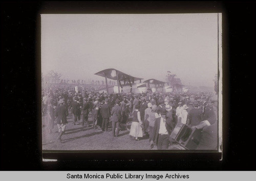 Preparations for the start of the 'Round-the-World-Flight' by Douglas Aircraft Company with the Douglas World Cruiser at Clover Field, Santa Monica, 1924