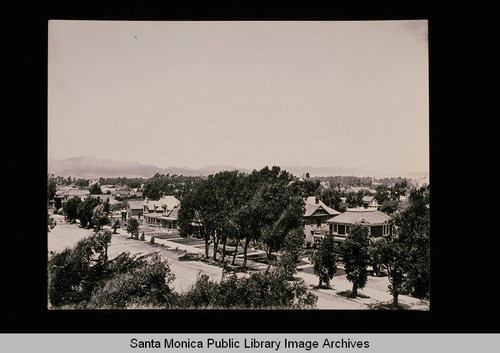 Ocean Avenue looking north to the Santa Monica Mountains