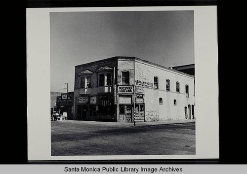 Santa Monica Recreation Department movie of Ocean Park filmed at the Ashland Hotel, Seventeenth Street and Marine Street on September 9, 1952