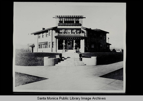 Original site of the Byrd A. Nebeker House (now 216 Georgina Avenue) built by H. Goetz in 1906 with Marsh and Russell, architects