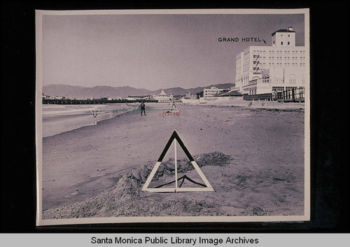 Tide studies of the Grand Hotel and Santa Monica Pier (shoreward targets shown as the mean high tide line for 1921) with tide 2.3 feet at 10:21 AM on October 20, 1938