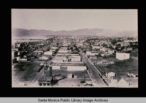 Rose Avenue and Main Streets, looking north from the Rose Avenue Firehouse