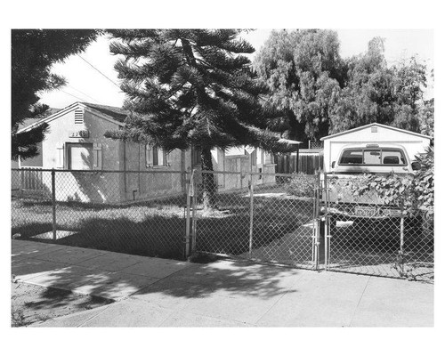 View of residence at 2345 Virginia Avenue facing northwest, Santa Monica, Calif., July 2009