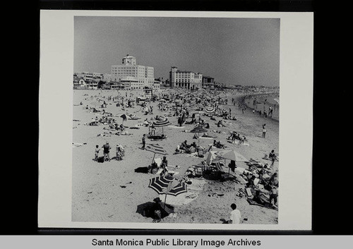 Beach scene on July 4, 1956, Santa Monica, Calif