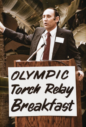 Santa Monica Mayor Ken Edwards speaking at the Olympic Torch Relay on July 21, 1984, Santa Monica, Calif