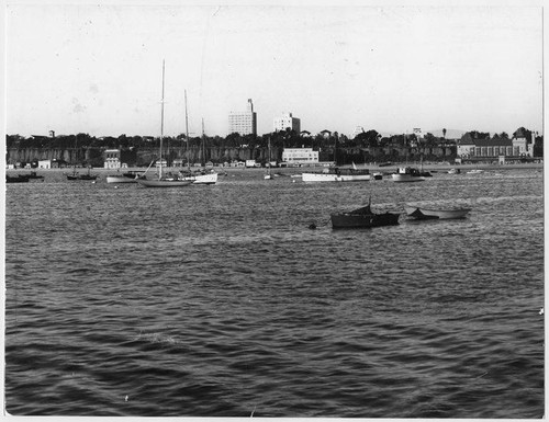 Looking at the Deauville Club from the Santa Monica Yacht Harbor