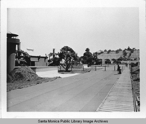 Detail of camouflage neighborhood designed by landscape architect Edward Huntsman-Trout to cover the Douglas Aircraft Company plant in Santa Monica during World War II