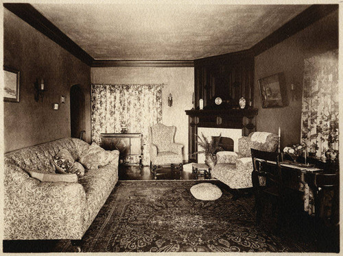 Interior of the Kennedy home at 329 Twenty-third Street in Santa Monica, Calif