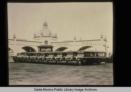 Santa Monica Municipal Bus Lines, Western Shell building