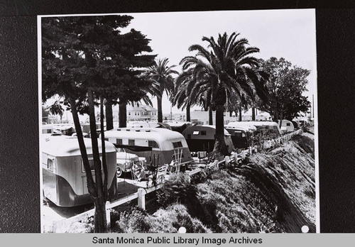 Santa Monica trailer park near the palisades, Douglas Aircraft Company employee housing during World War II