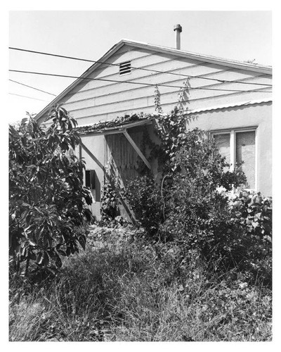 Residence at 1946 High Place facing south, Santa Monica, Calif., July 2009