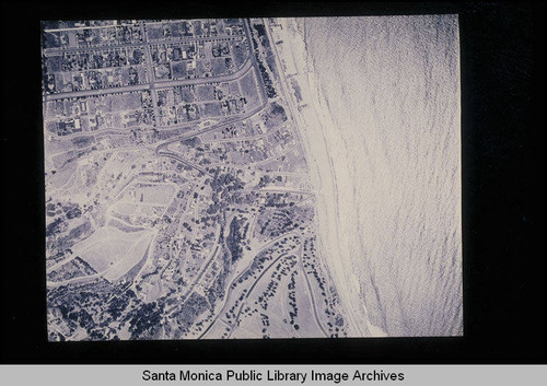 Fairchild Aerial Surveys photography of Santa Monica coastline north to south from Pacific Palisades to Santa Monica Canyon and Georgina Avenue (Job #C235-B1) flown June 1928