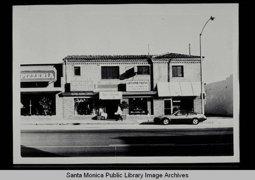 518-522 Wilshire Blvd.(Seychelles Women's Footwear, Renee's Courtyard, etc.) Santa Monica, Calif., built 1928