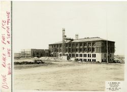 St. Robert's Hall construction, Loyola University of Los Angeles