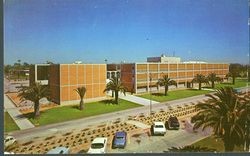 Frank R. Seaver Science Hall exterior, Loyola Marymount University