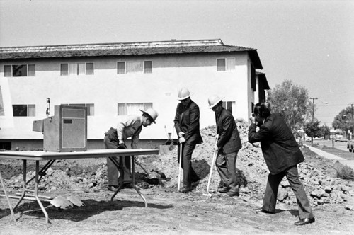 Los Alamitos fire station groundbreaking