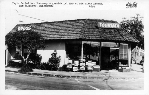 Postcard of Taylor's del Mar Pharmacy, Avenida del Mar at Ola Vista Avenue